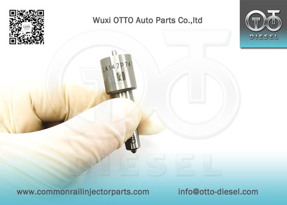 Bocal comum do trilho de DLLA147P747 Denso para os injetores 095000-057X/23670-29035/27010 etc.